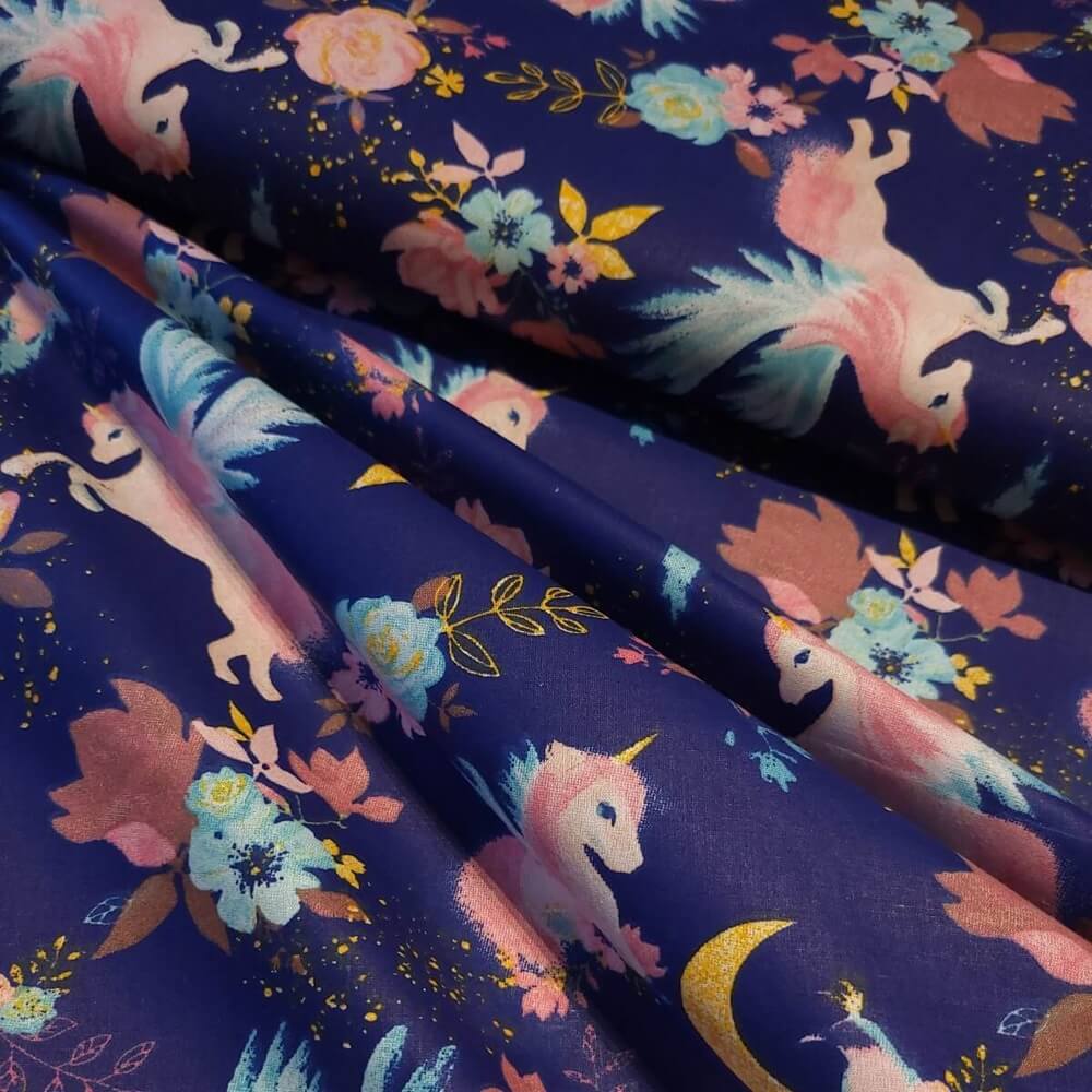 Tissu Coton Licorne Fleuri Bleu Marine, Oeko-Tex. ( Réf. : 181C )